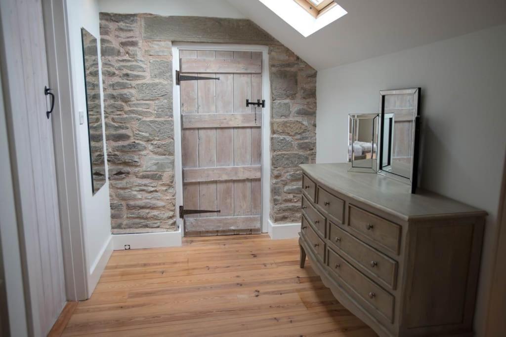 Luxury Cottage Near Hay-On-Wye Llanigon Exterior foto